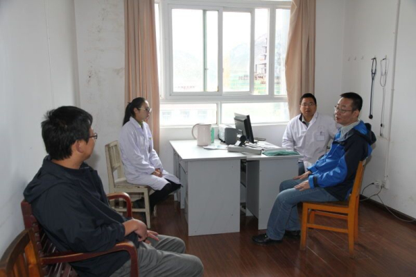 12杨成志副教授.jpg 12杨成志副教授.jpg