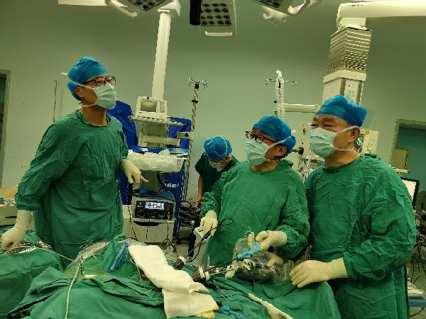 小儿外科高亚教授团队：腹腔镜下胆道闭锁葛西手术.png