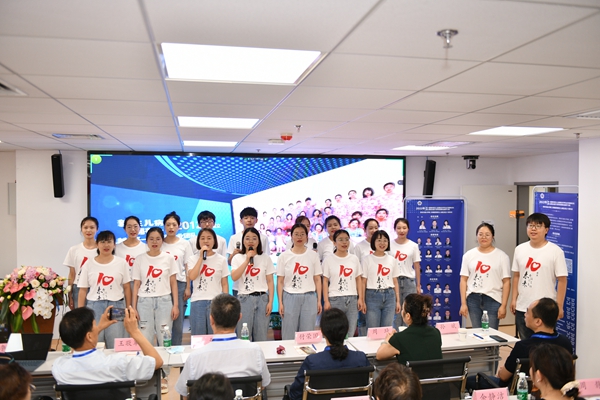 诗朗诵_副本.jpg 诗朗诵_副本.jpg