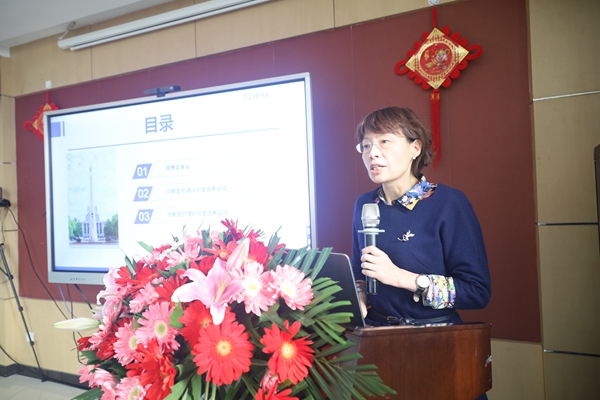 《护理硕士专业学位研究生创新思维与临床技能培养》李津副主任委员1_副本.jpg 《护理硕士专业学位研究生创新思维与临床技能培养》李津副主任委员1_副本.jpg