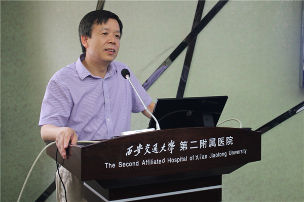 张蓬勃副院长讲话.JPG 张蓬勃副院长讲话.JPG