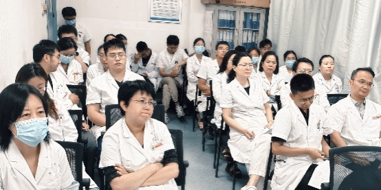 开会集体照.png 开会集体照.png
