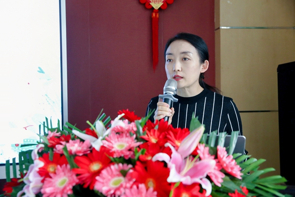 《临床护理教学管理实践》辛爱利副主任委员_副本.jpg 《临床护理教学管理实践》辛爱利副主任委员_副本.jpg