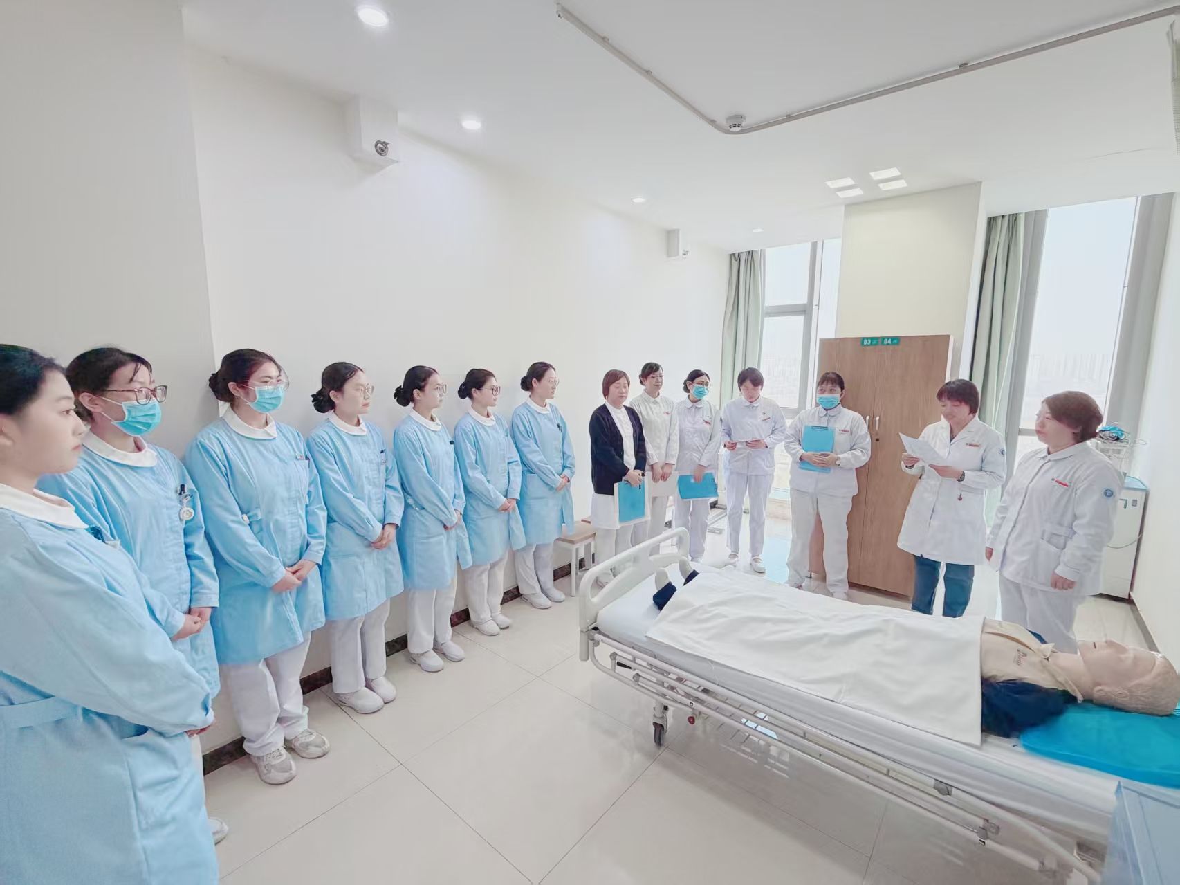 045b997eaefd1e9e1572196e2028be66.jpg 045b997eaefd1e9e1572196e2028be66.jpg