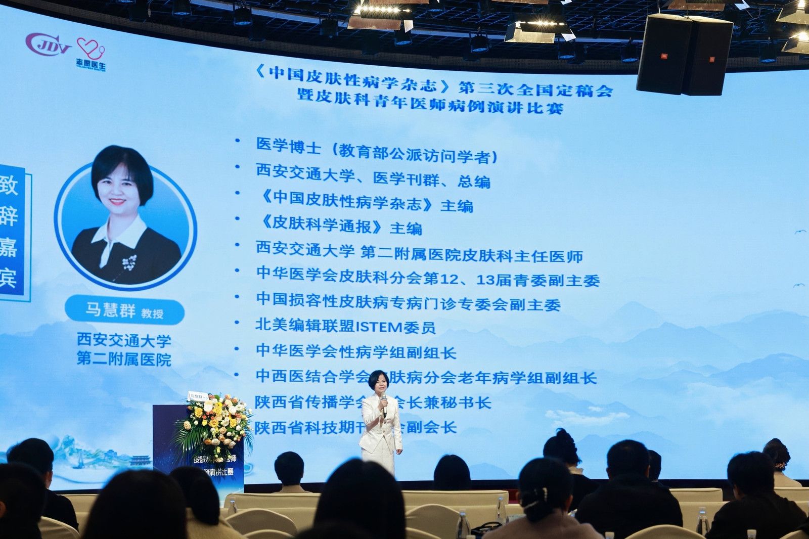 0B5A8135-4119657501.jpg 0B5A8135-4119657501.jpg