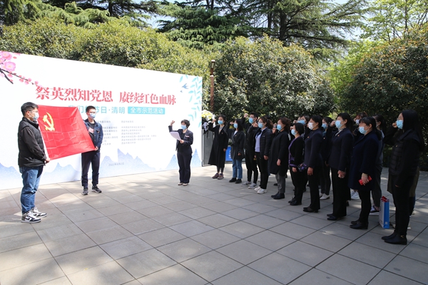 AK7R8929_副本.jpg AK7R8929_副本.jpg