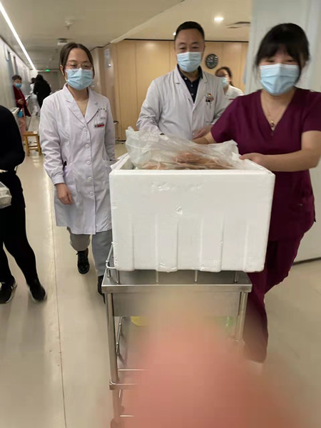 康复科2_副本.jpg 康复科2_副本.jpg