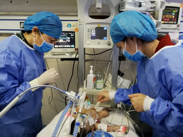 新生儿腹透置管术.jpg