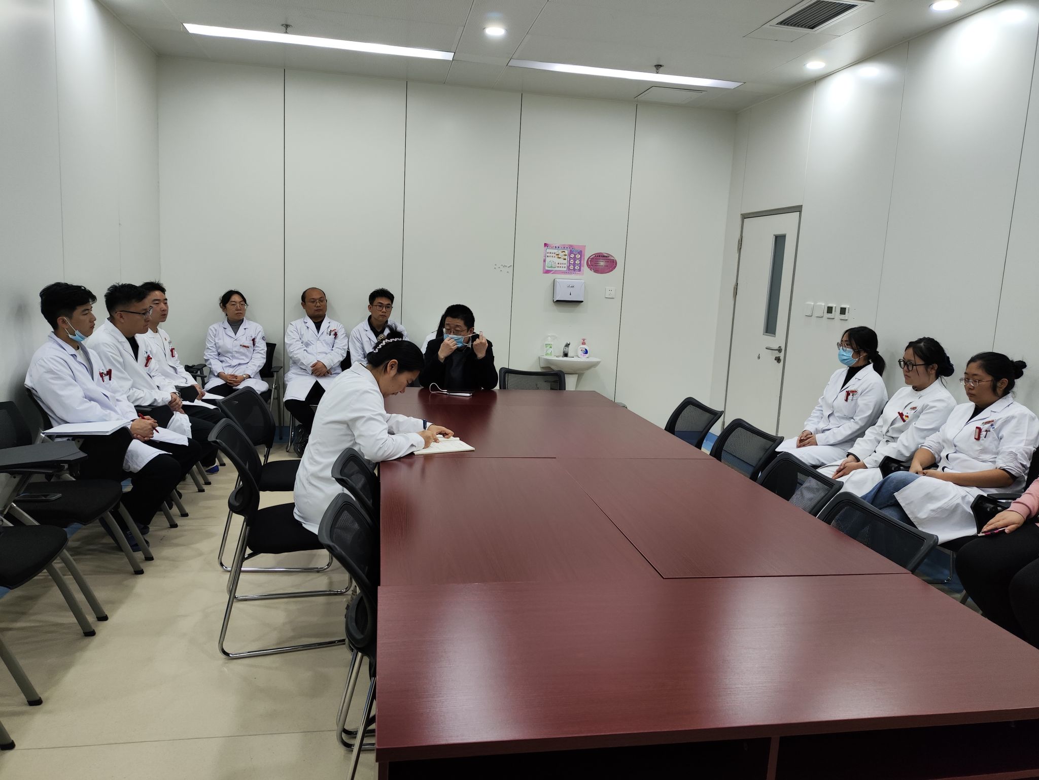 微信图片_20251203150012_208_454.jpg 微信图片_20251203150012_208_454.jpg