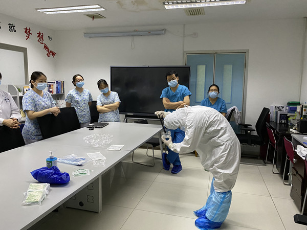 F4_副本.jpg F4_副本.jpg