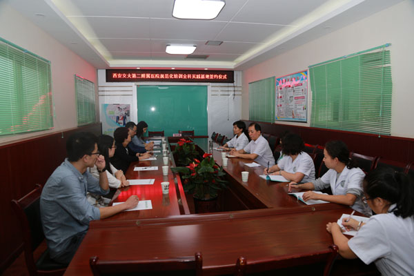 AU2A0691.JPG AU2A0691.JPG