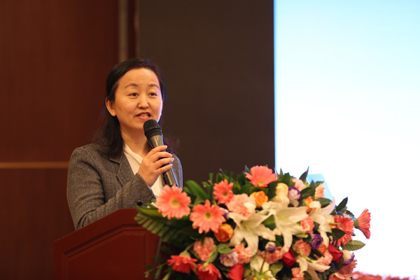 王岚副会长 - 复件(1).JPG 王岚副会长 - 复件(1).JPG