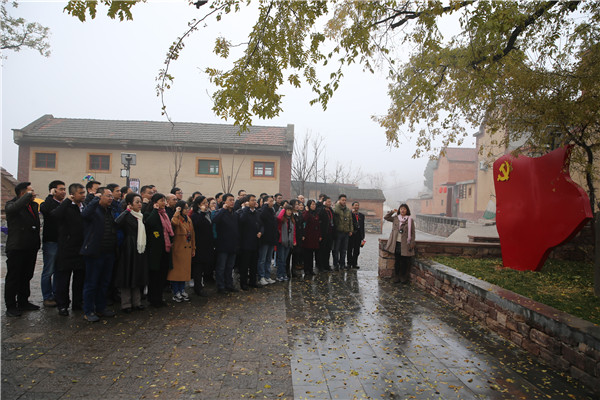 AK7R2769_副本.jpg AK7R2769_副本.jpg