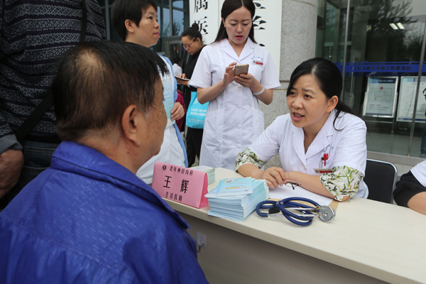 AK7R1254.JPG AK7R1254.JPG