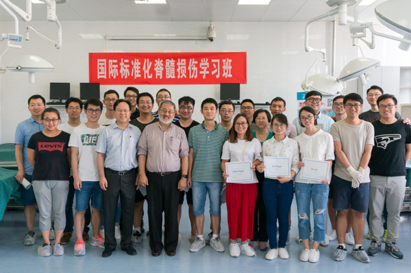 合影留念.jpg 合影留念.jpg