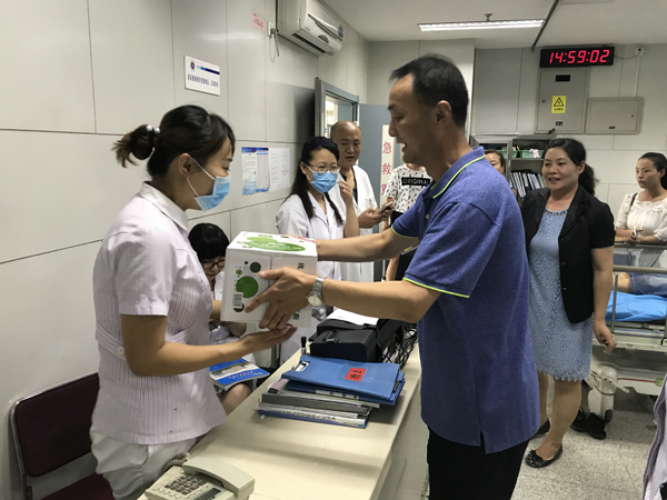 7.20慰问急诊.JPG 7.20慰问急诊.JPG