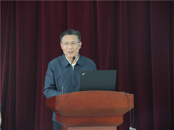 5王书记.JPG 5王书记.JPG