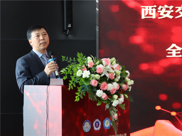 黄志刚.jpg 黄志刚.jpg