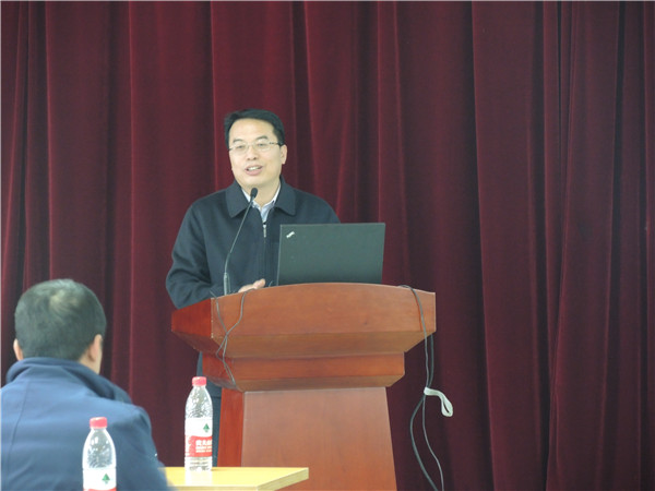 4巩书记.JPG 4巩书记.JPG