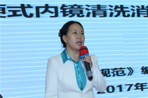 照片12:陕西省预医学会医院感染控制专业委员会主委索瑶主持学术报告.JPG 照片12:陕西省预医学会医院感染控制专业委员会主委索瑶主持学术报告.JPG