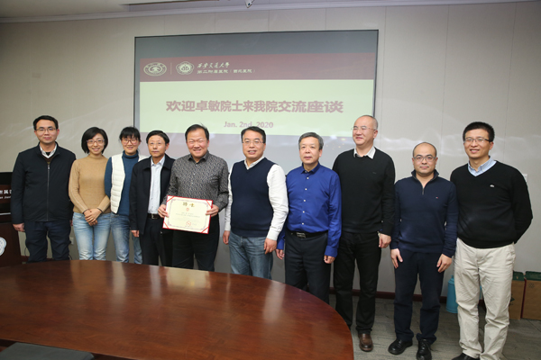 AK7R9922.JPG AK7R9922.JPG