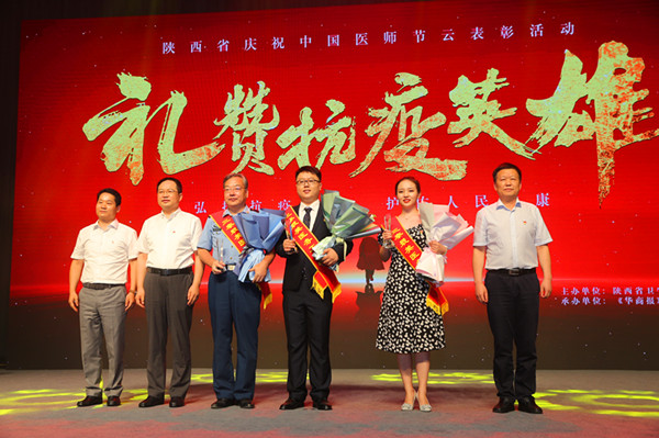 AK7R6694_副本.jpg AK7R6694_副本.jpg