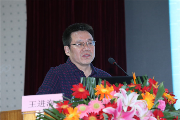 照片11:西安交大二附院王进海授课.JPG 照片11:西安交大二附院王进海授课.JPG