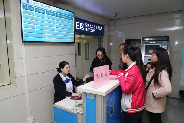 AK7R2060.JPG AK7R2060.JPG