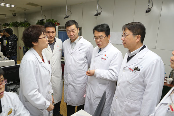 AK7R2124.JPG AK7R2124.JPG