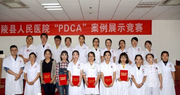 参赛选手合影_编辑.jpg 参赛选手合影_编辑.jpg