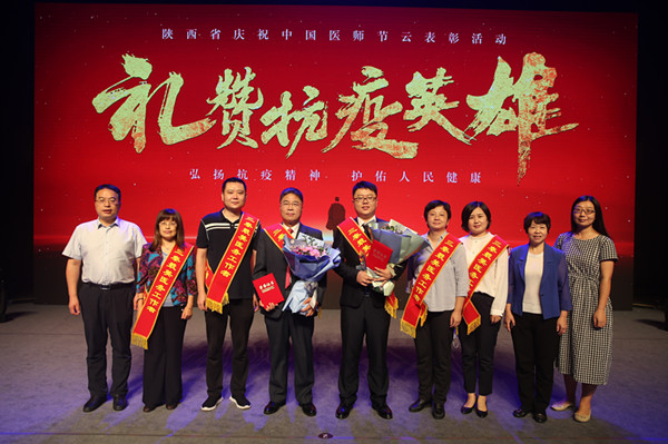 AK7R6717_副本.jpg AK7R6717_副本.jpg