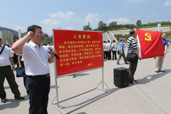 AK7R9373.JPG AK7R9373.JPG