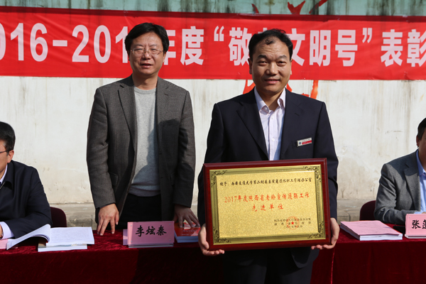 AK7R8342.JPG AK7R8342.JPG