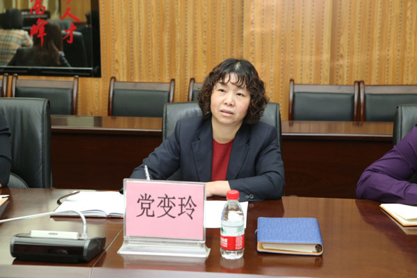 AK7R5716.JPG AK7R5716.JPG