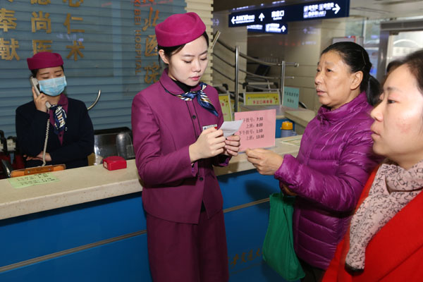 AK7R2073.JPG AK7R2073.JPG