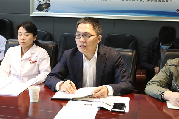 刘_副本.jpg 刘_副本.jpg