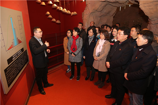 AK7R2150_副本.jpg AK7R2150_副本.jpg