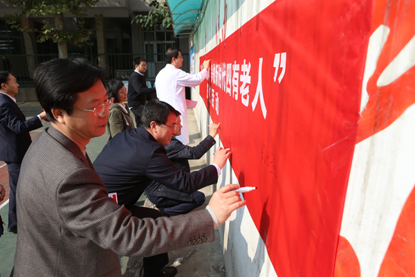 AK7R8412.JPG AK7R8412.JPG