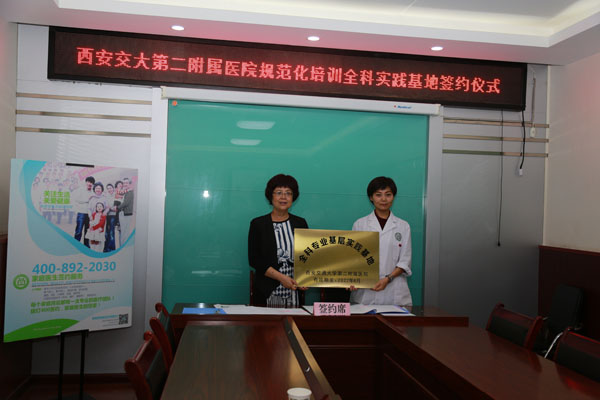 AU2A0701.JPG AU2A0701.JPG