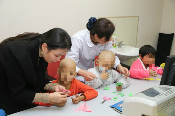 2_meitu_4.jpg 2_meitu_4.jpg