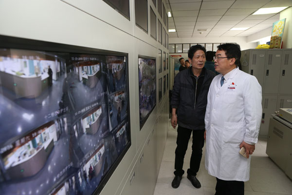 AK7R2145.JPG AK7R2145.JPG