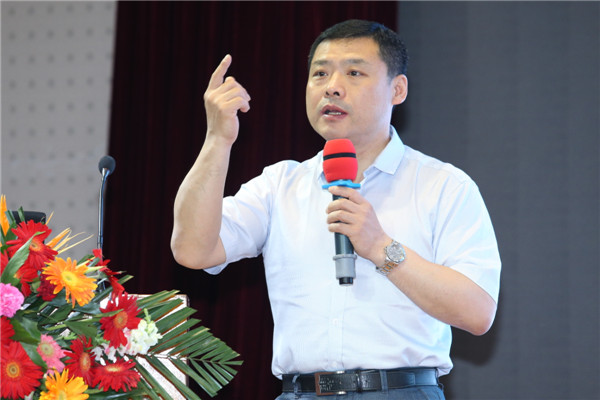 照片7:国家卫生计生委医院管理研究所副所长、国家医院感染质量管理与控制中心主任付强教授做学术报告.JPG 照片7:国家卫生计生委医院管理研究所副所长、国家医院感染质量管理与控制中心主任付强教授做学术报告.JPG