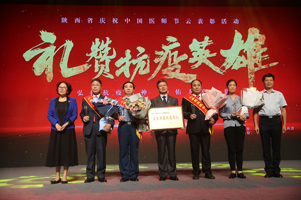 AK7R6701_副本.jpg AK7R6701_副本.jpg