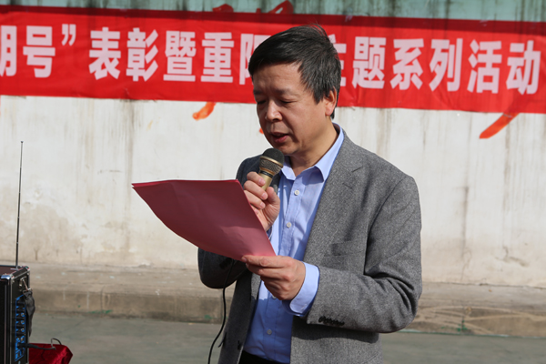 AK7R8332.JPG AK7R8332.JPG