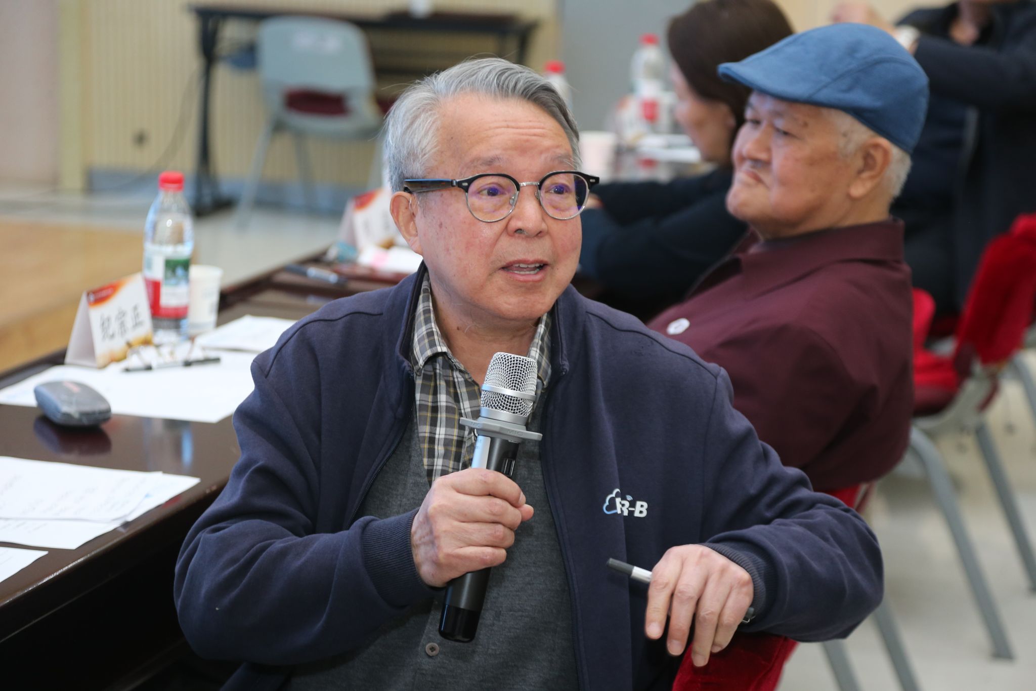 龚均.JPG