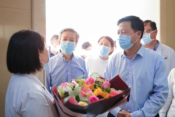 6E5A3144_副本.jpg 6E5A3144_副本.jpg