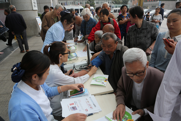 AK7R1264.JPG AK7R1264.JPG