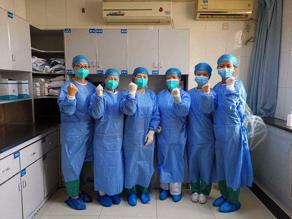 张洁1_副本.jpg 张洁1_副本.jpg