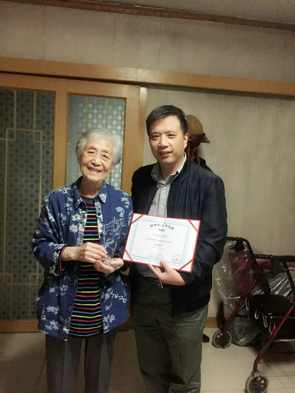王蔼青 获奖照片1.jpg