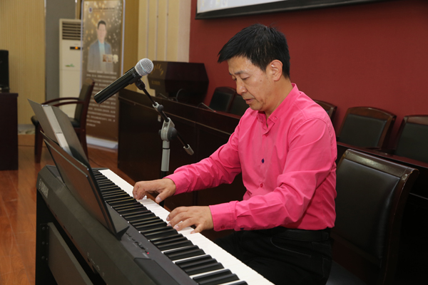 AK7R7157.JPG AK7R7157.JPG